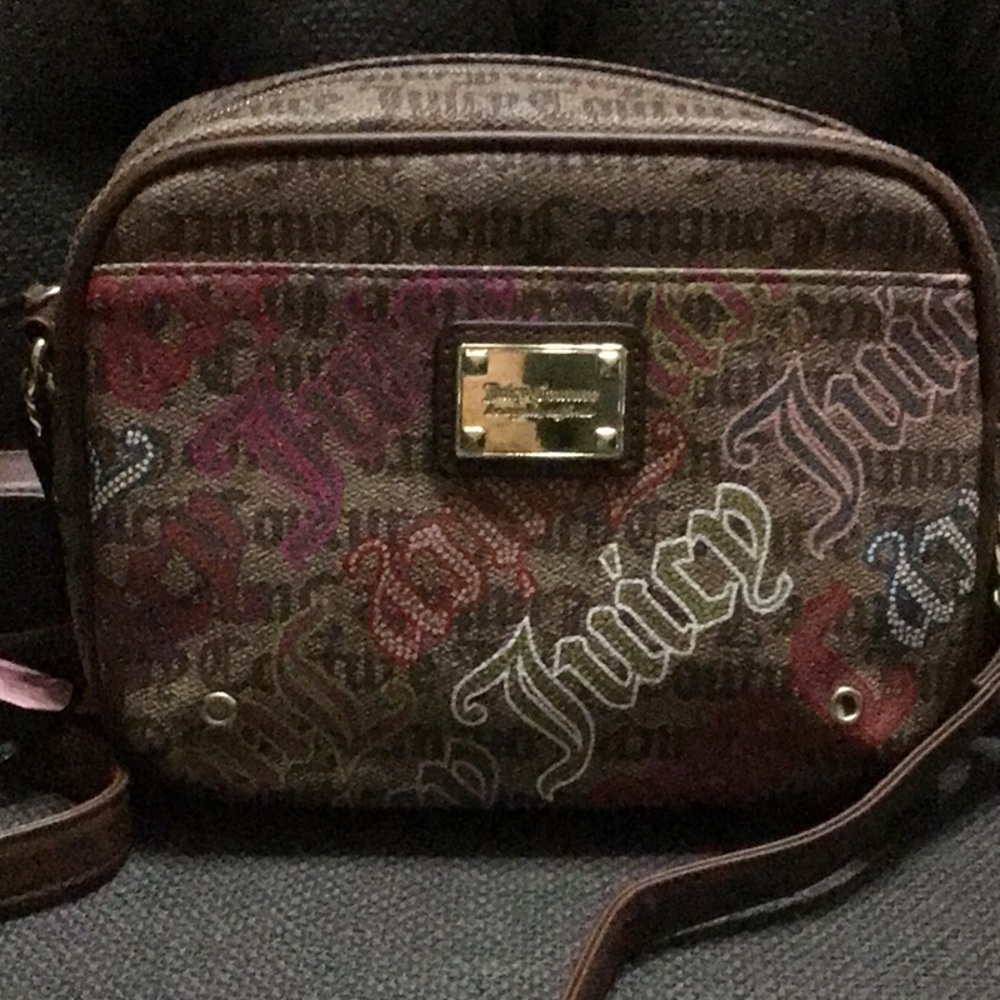 NWT Juicy Couture Chestnut Chino double the love camera Crossbody